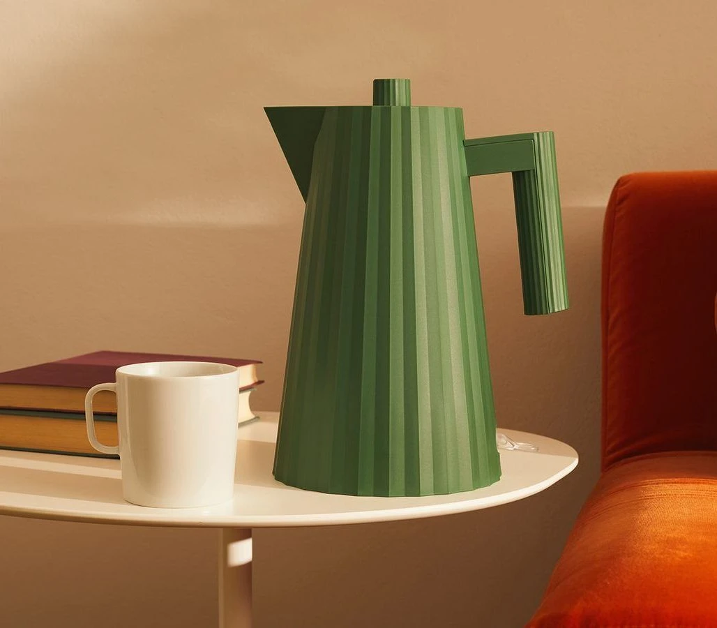 Alessi Plissé Waterkoker 1,7 Liter Kunststof Groen 1 Alessi Plissé Waterkoker 1,7 Liter Kunststof Groen