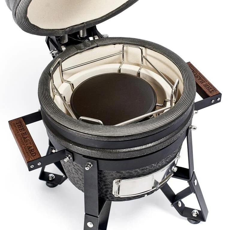 The Bastard Model 2021 Small Urban Kamado Keramiek Mat Zwart 7 The Bastard Model 2021 Small Urban Kamado Keramiek Mat Zwart - Afbeelding 7